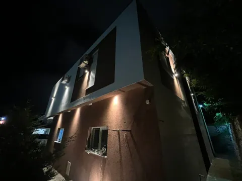 Prodaja, kuća, 260m², Gornja Gorica, Podgorica - image 17