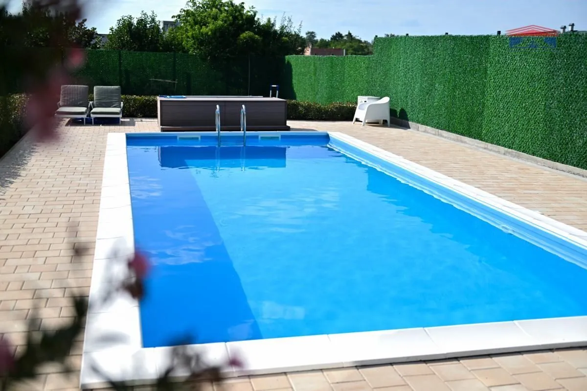 Sale, house, 360m², Petrovaradin, Novi Sad