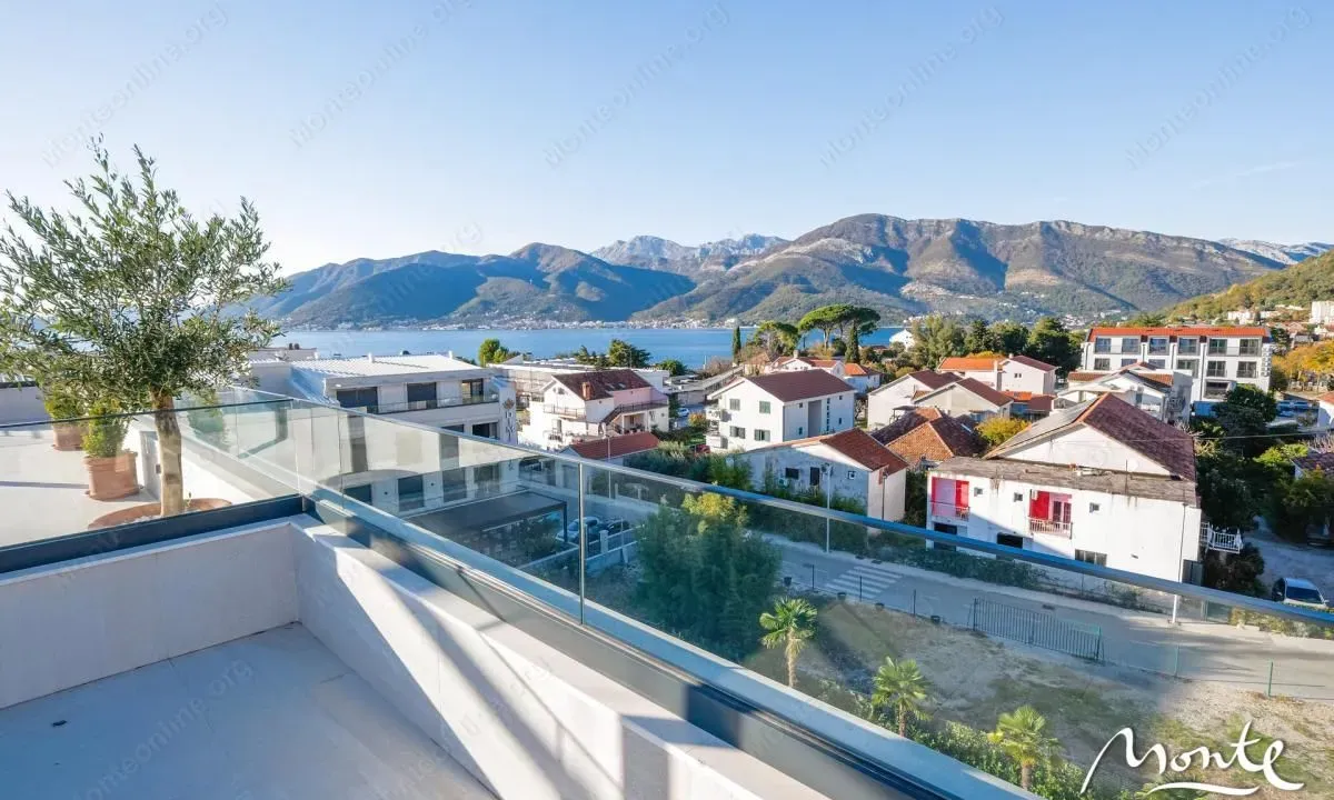 Sale, two bedroom apartment, 137m², Donja Lastva, Tivat