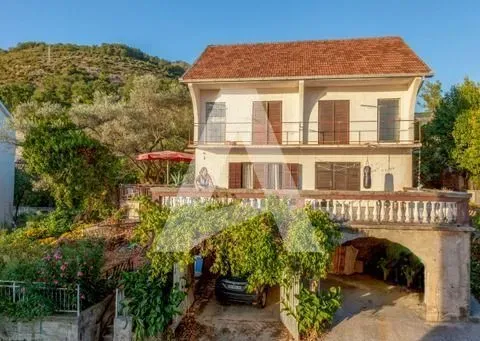 Prodaja, kuća, 136m², Tivat, Crna Gora - image 6