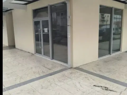 Rent, office space, 50m², Pobrežje, Podgorica