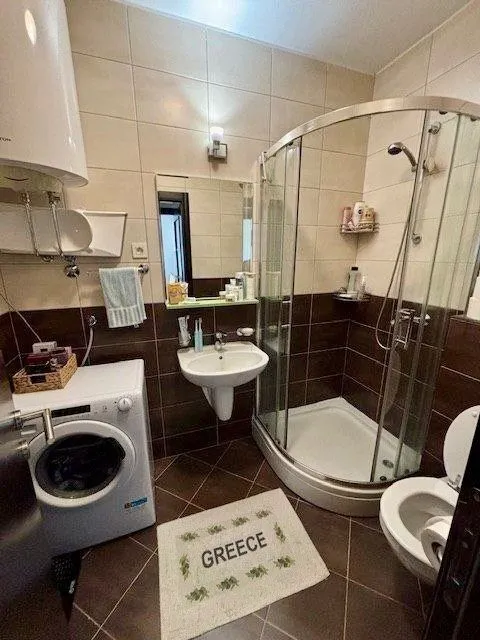 Sale, one bedroom apartment, 40m², Podkošljun, Budva