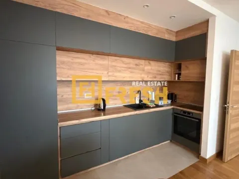 Izdavanje, dvosoban stan, 75m², City Kvart, Podgorica - image 6