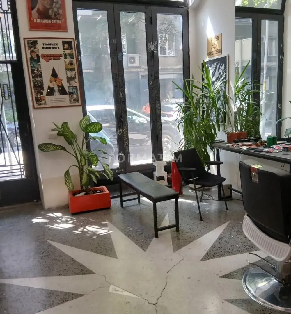 Sale, office space, 107m², Stari Grad, Beograd