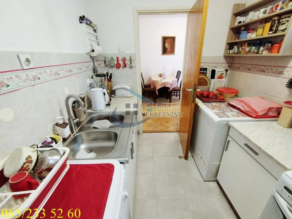 Prodaja, trosoban stan, 95m², Labudovo Brdo, Beograd