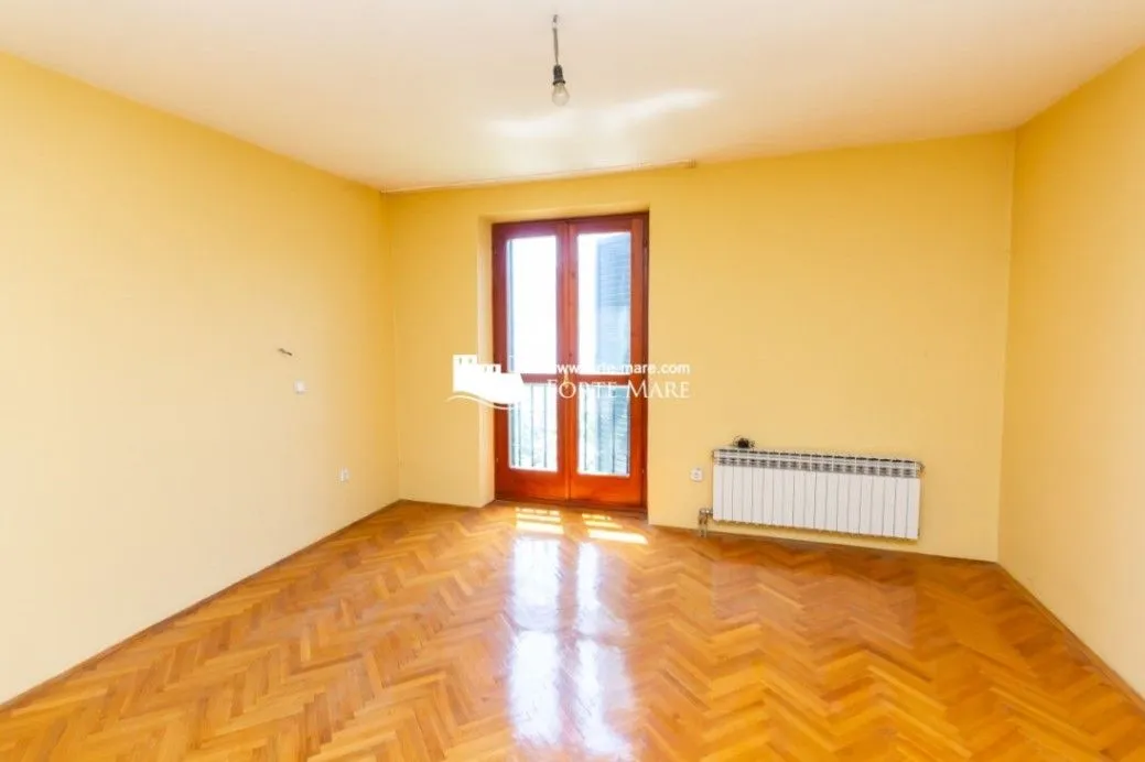 Prodaja, kuća, 590m², Herceg Novi, Crna Gora