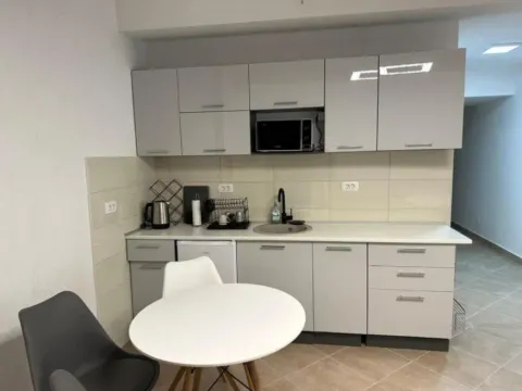 Prodaja, poslovni prostor, 127m², Bečići, Budva - image 2