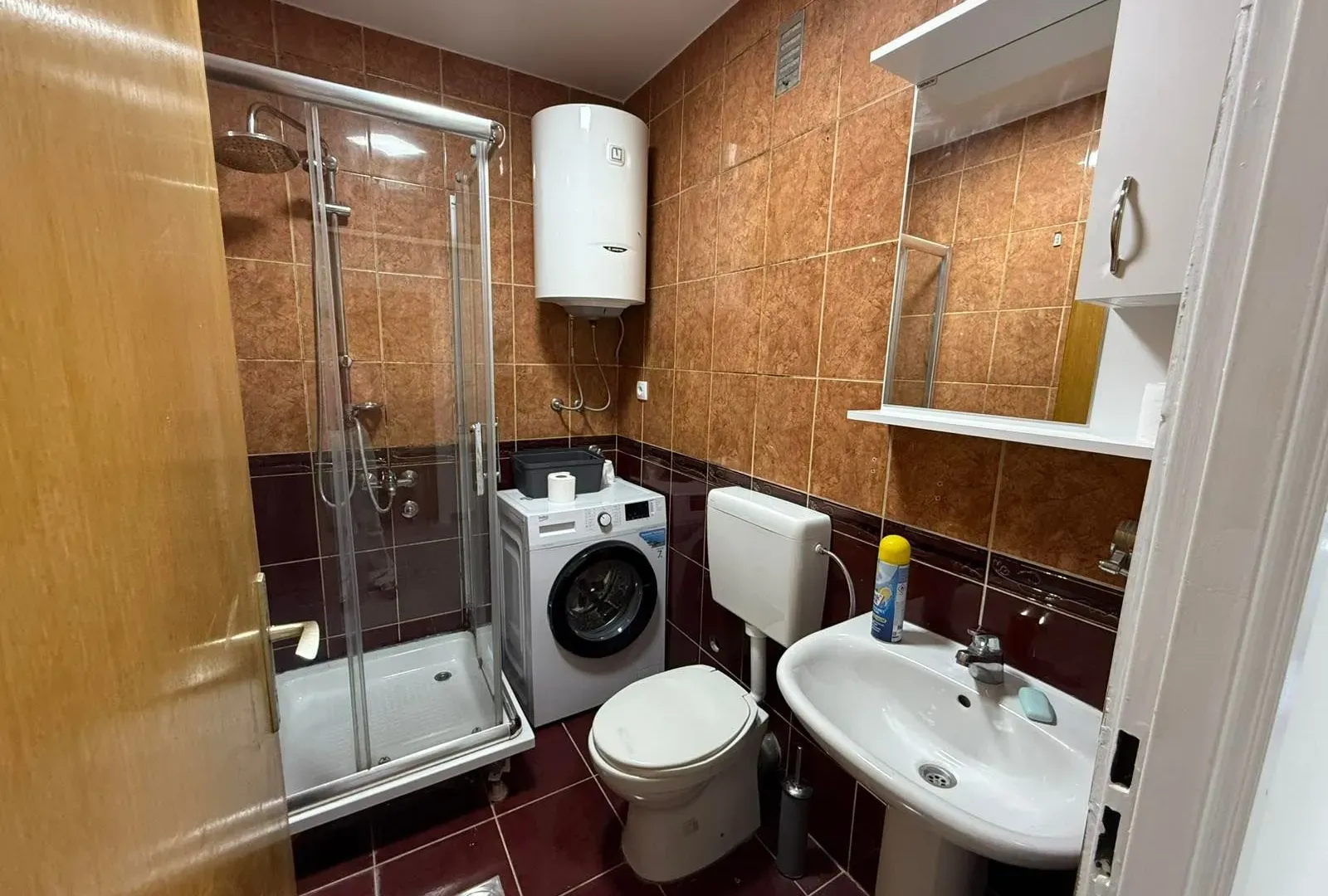 Izdavanje, stan, 80m², Zabjelo, Podgorica