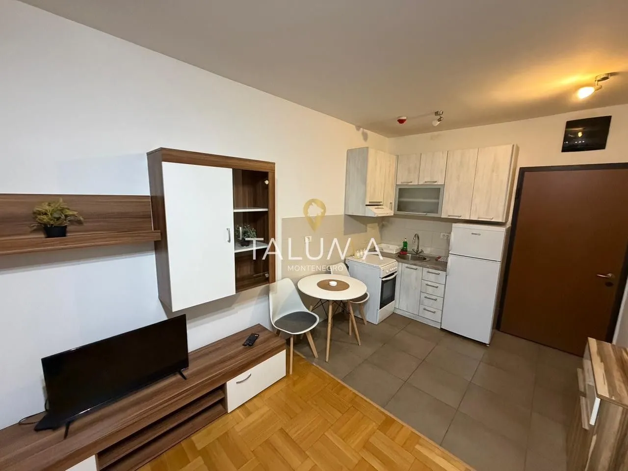 Rent, one bedroom apartment, 32m², City Kvart, Podgorica