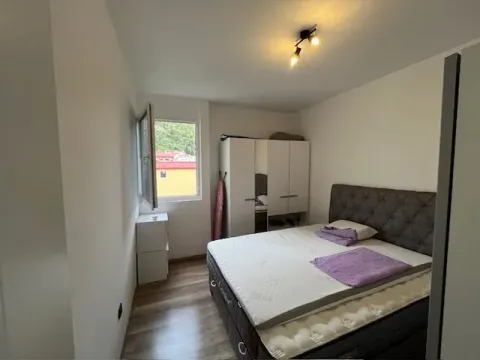 Izdavanje, jednosoban stan, 52m², Budva, Crna Gora - image 5