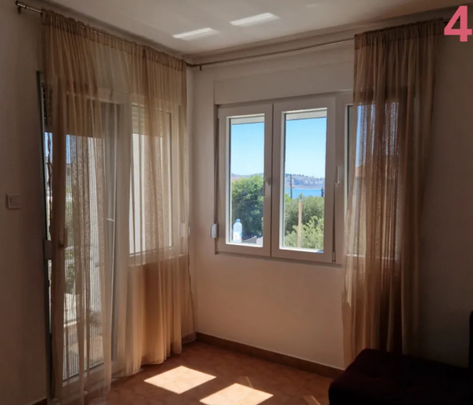 Prodaja, trosoban stan, 122m², Šušanj, Bar