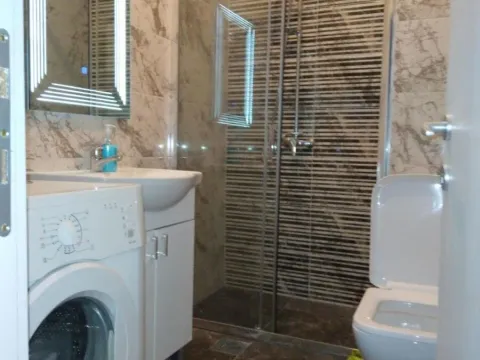 Izdavanje, jednosoban stan, 45m², Preko Morače, Podgorica - image 4