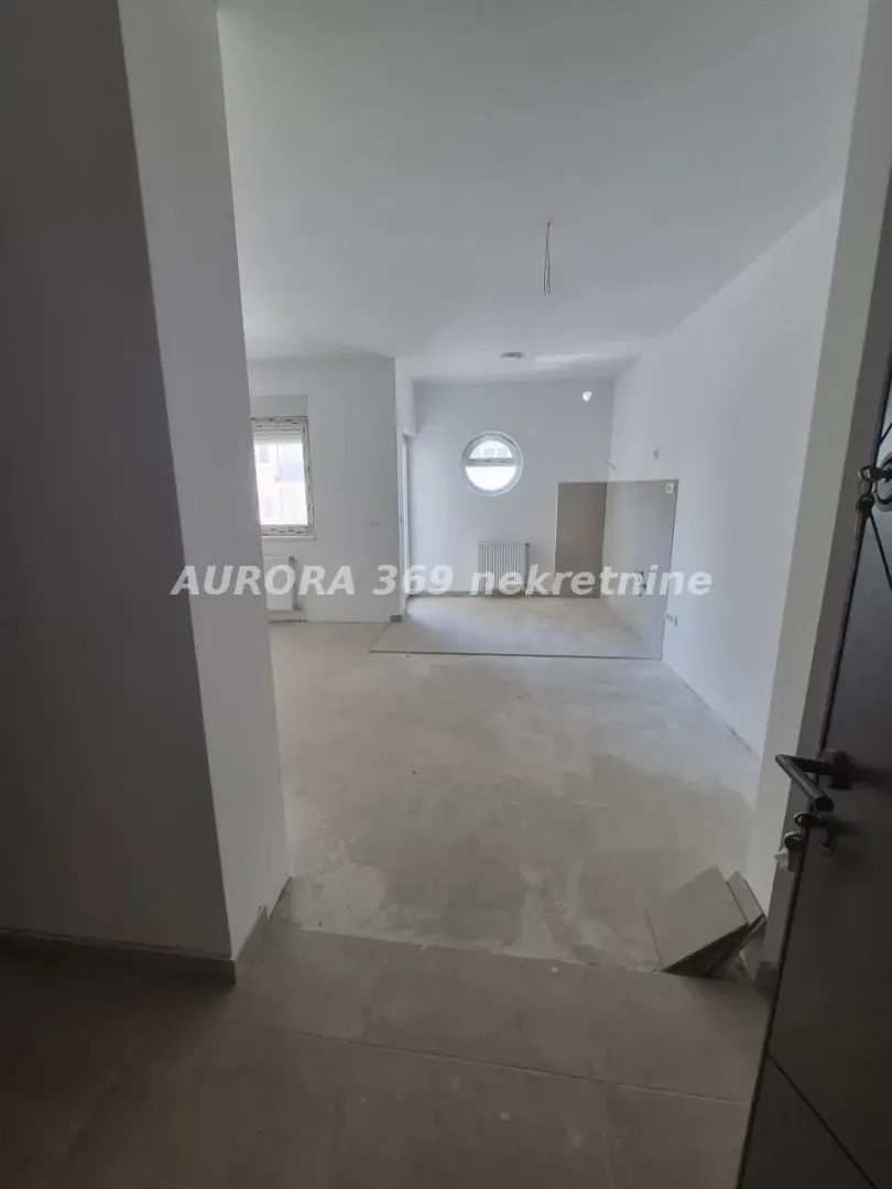 Sale, studio apartment, 40m², Ruma, Srbija