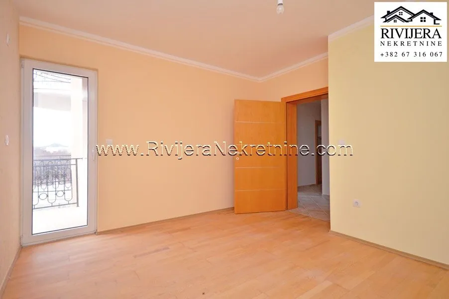 Prodaja, dvosoban stan, 80m², Radanovići, Kotor