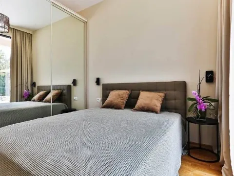 Prodaja, kuća, 220m², Reževići, Budva - image 4