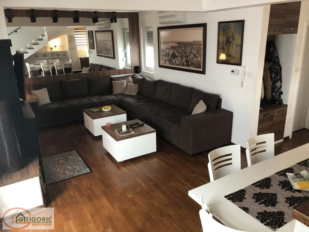 Sale, apartment, 119m², Zemun Gornji Grad, Zemun Sve Podlokacije