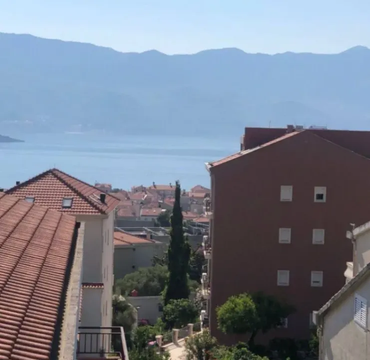 Sale, one bedroom apartment, 35m², Porto Budva, Budva