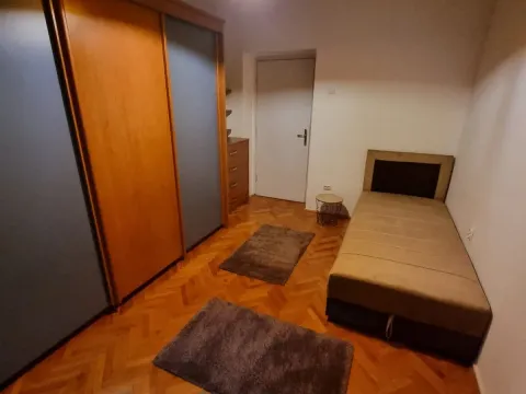 Izdavanje, stan, 55m², Stara Varoš, Podgorica - image 4