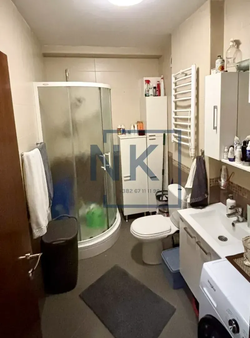 Prodaja, trosoban stan, 86m², Stari Aerodrom, Podgorica