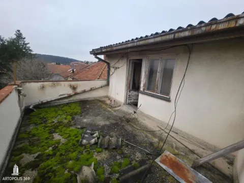 Prodaja, trosoban stan, 85m², Miljakovac, Rakovica - image 17