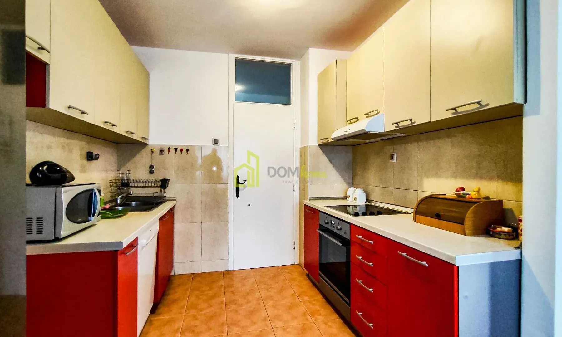 Izdavanje, jednosoban stan, 62m², Preko Morače, Podgorica