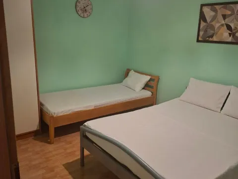 Izdavanje, jednosoban stan, 50m², Igalo, Herceg Novi - image 6