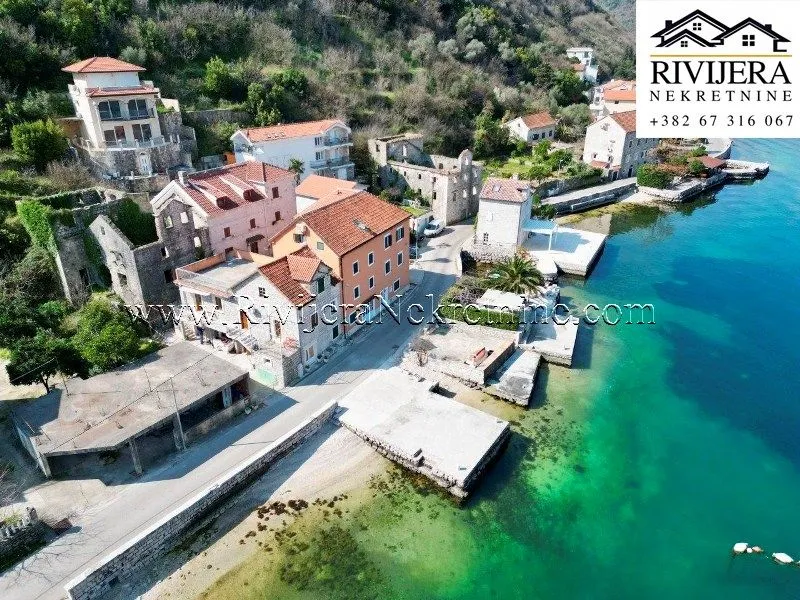 Prodaja, kuća, 220m², Stoliv, Kotor