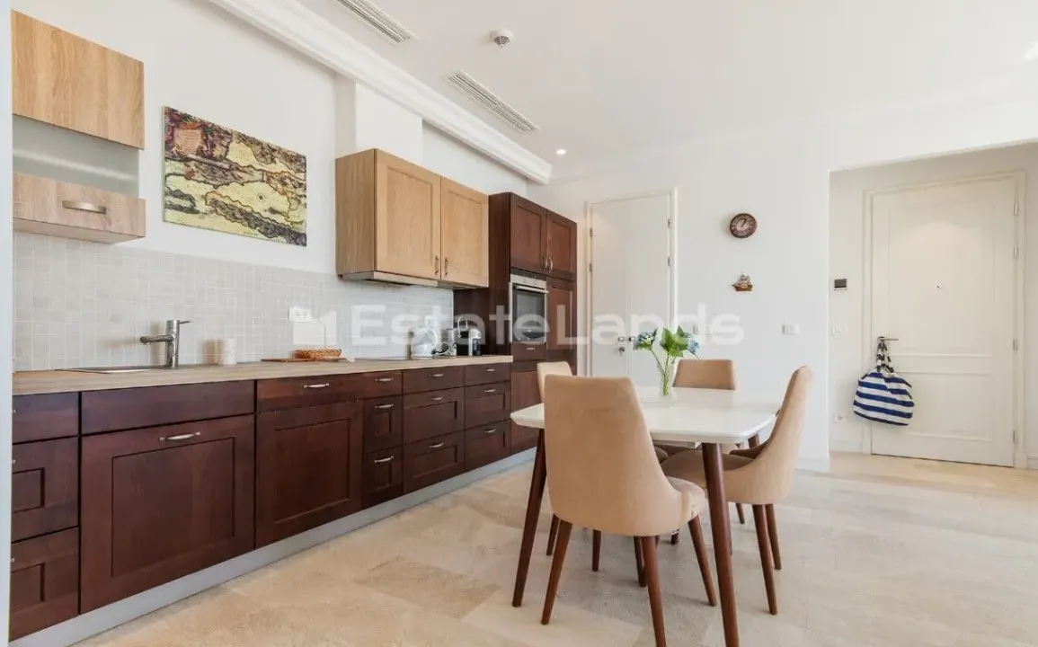 Izdavanje, jednosoban stan, 64m², Luštica Bay, Tivat