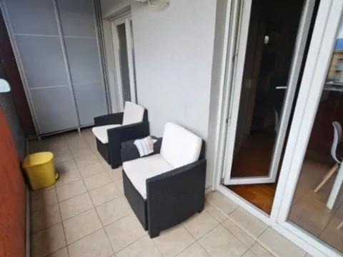 Izdavanje, jednosoban stan, 57m², City Kvart, Podgorica - image 8