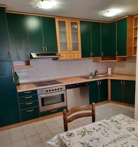 Sale, three bedroom apartment, 109m², Stari Grad, Beograd
