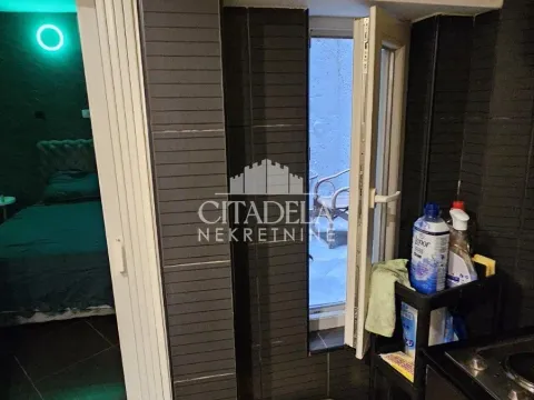 Prodaja, dvosoban stan, 18m², Skadarlija, Beograd - image 10