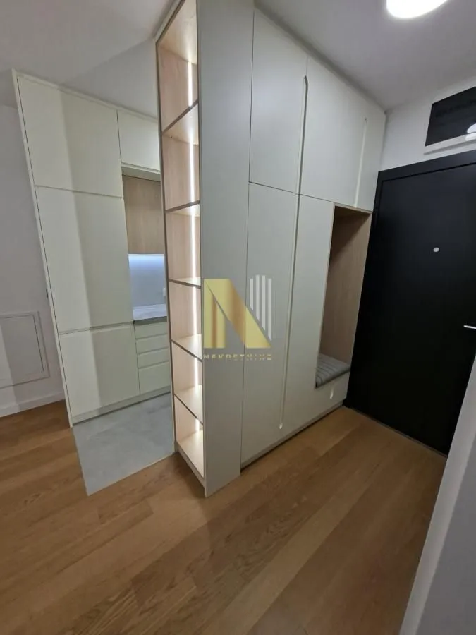 Izdavanje, jednosoban stan, 45m², Sajmište, Novi Sad