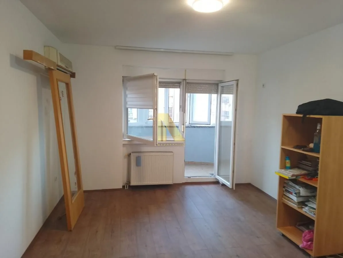 Prodaja, dvosoban stan, 43m², Nova Detelinara, Novi Sad Sve Podlokacije