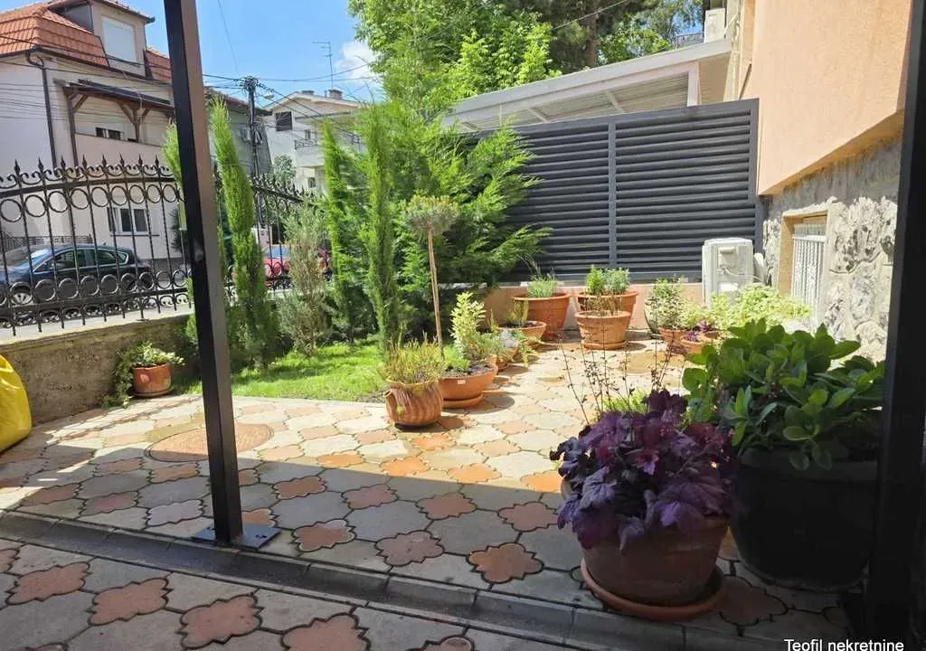 Sale, house, 150m², Zemun Save Kovačevića, Zemun Sve Podlokacije