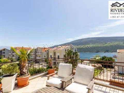 Sale, two bedroom apartment, 88m², Đenovići, Herceg Novi