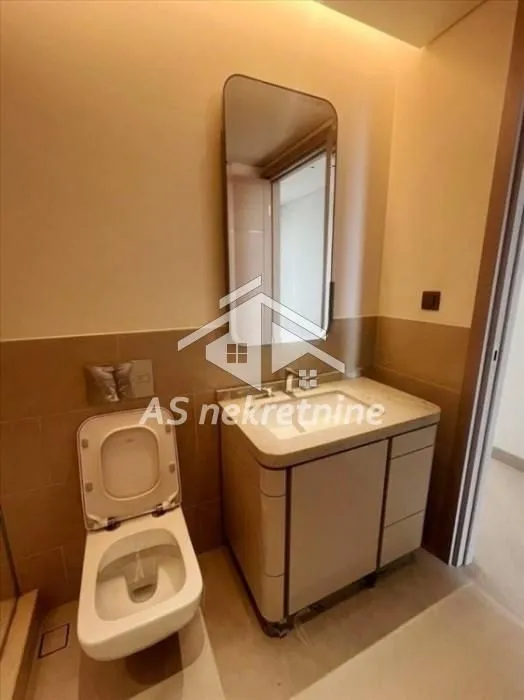 Rent, four bedroom apartment, 144m², Savski Venac, Beograd