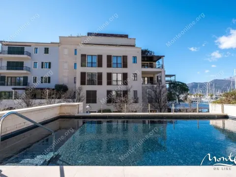 Sale, two bedroom apartment, 115m², Porto Montenegro, Tivat - image 30