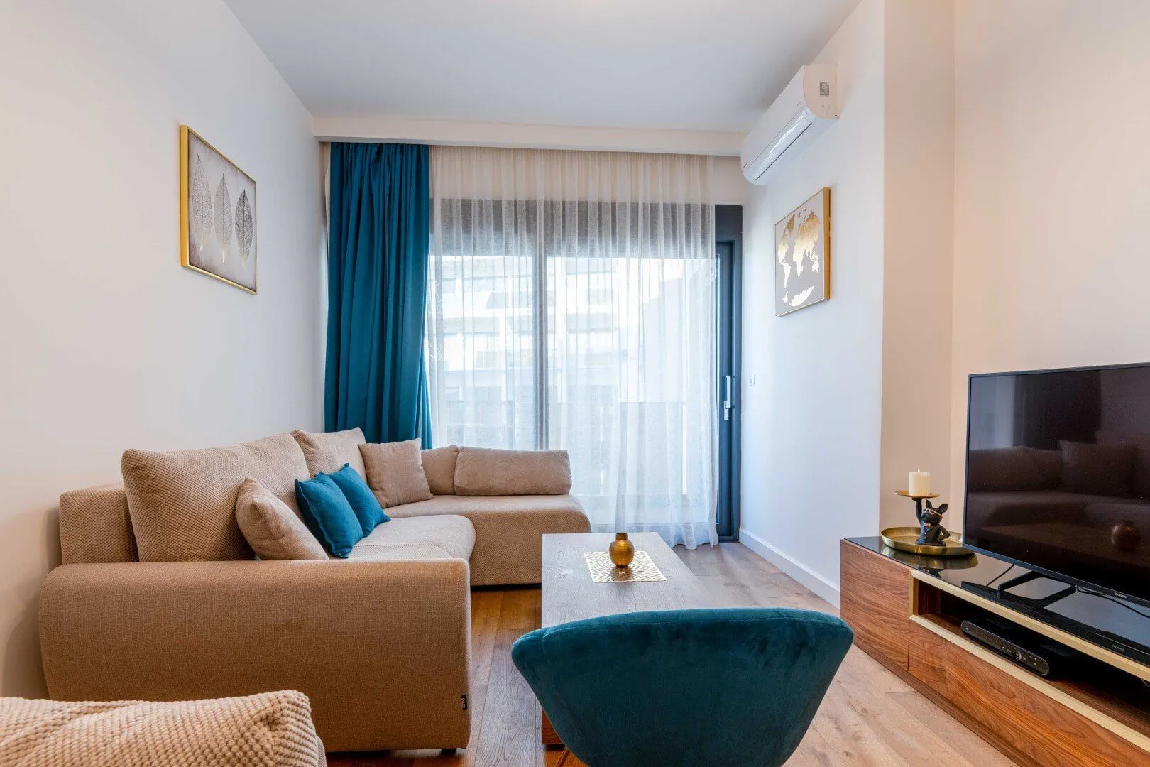Prodaja, jednosoban stan, 65m², Centar, Bar
