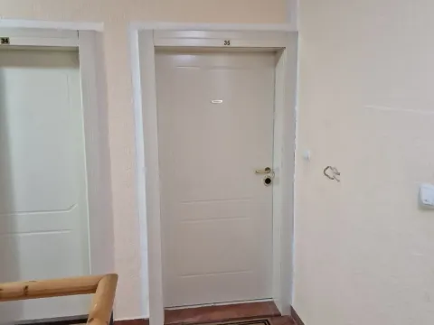 Izdavanje, dvosoban stan, 72m², Budva, Crna Gora - image 20