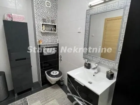 Prodaja, četvorosoban stan, 120m², Novo naselje, Novi Sad - image 8