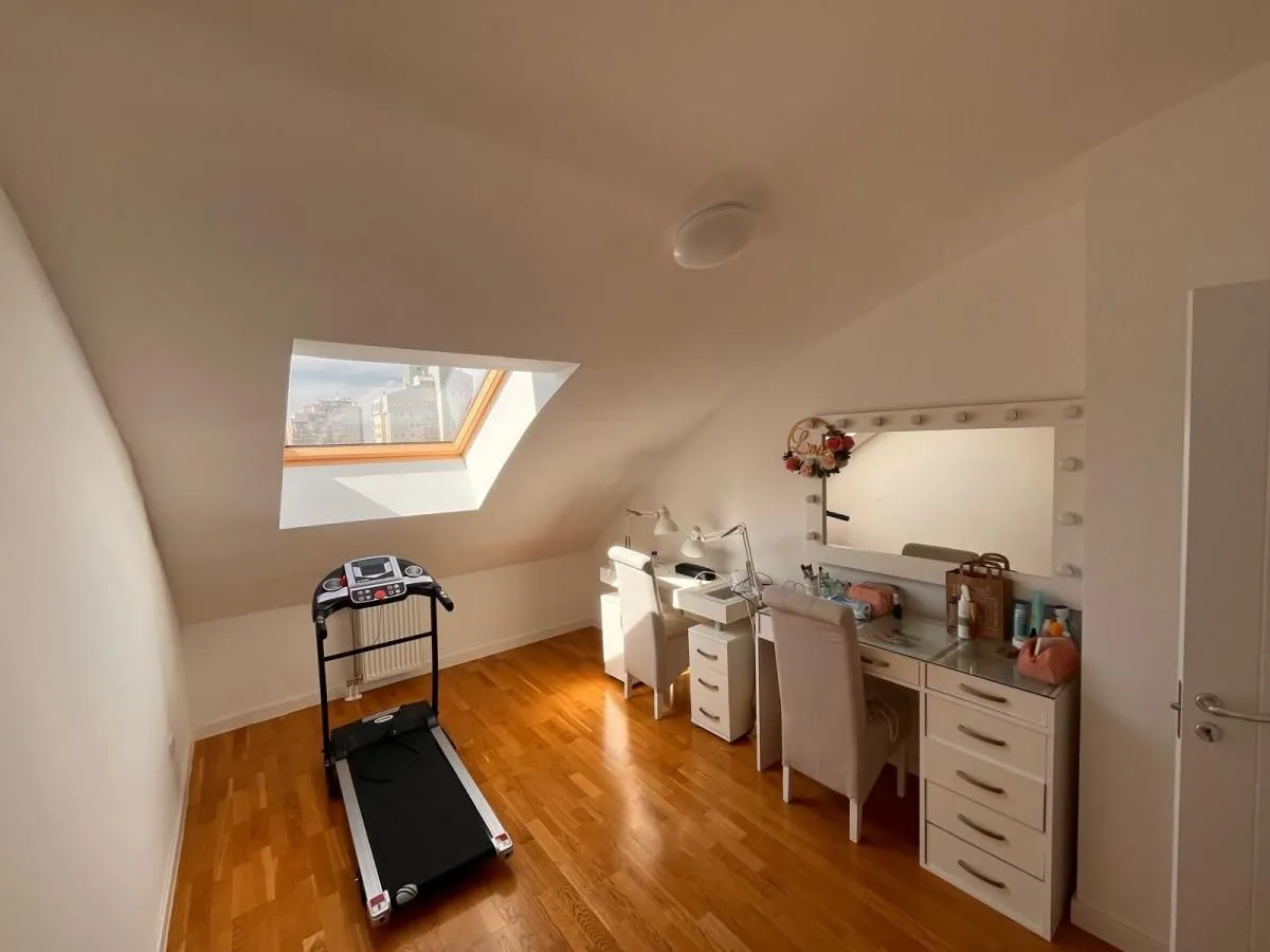 Prodaja, stan, 100m², Novo naselje, Novi Sad