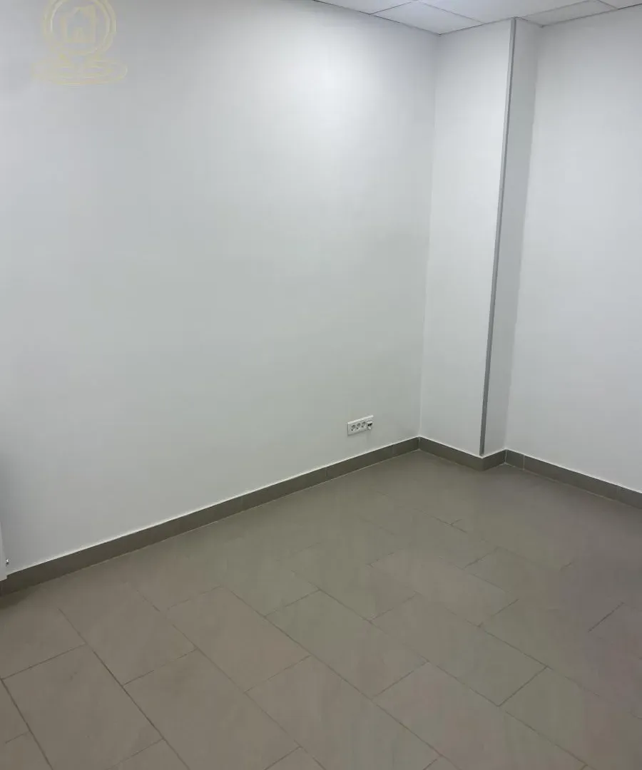 Rent, office space, 300m², Savski Venac, Beograd