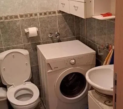 Izdavanje, trosoban stan, 60m², Nova Detelinara, Novi Sad Sve Podlokacije - image 21