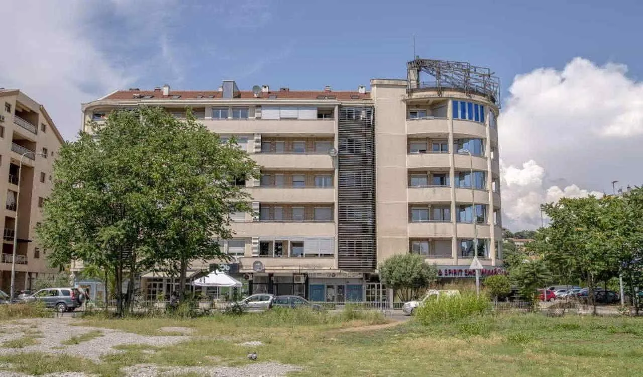 Izdavanje, jednosoban stan, 70m², Preko Morače, Podgorica