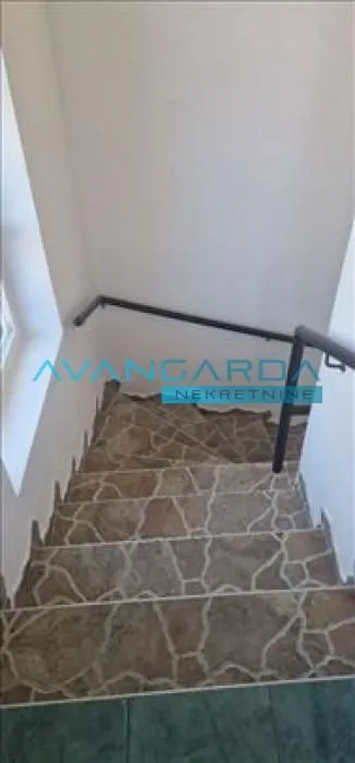 Izdavanje, četvorosoban stan, 210m², Višnjička Banja, Palilula Sve Podlokacije