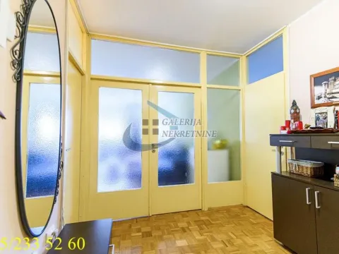 Prodaja, četvorosoban stan, 112m², Kalenić Pijaca, Vračar Sve Podlokacije - image 27