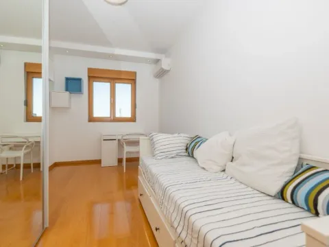 Izdavanje, trosoban stan, 101m², Preko Morače, Podgorica - image 8