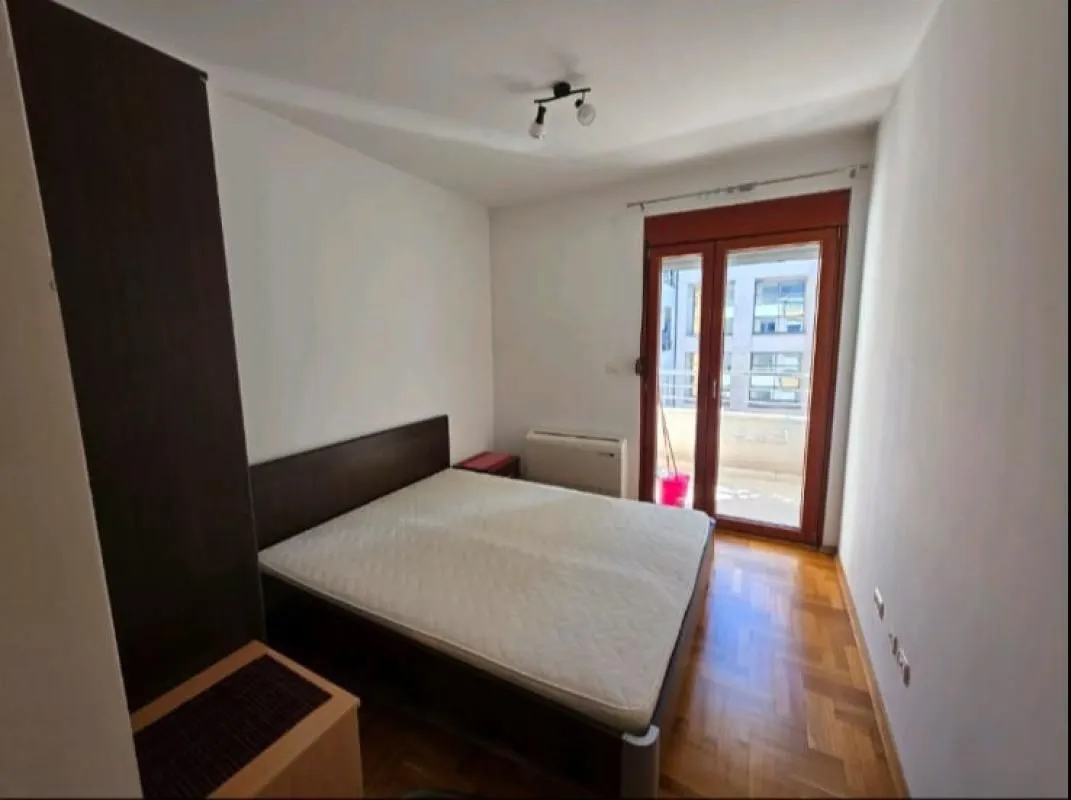 Rent, one bedroom apartment, 45m², Gorica C, Podgorica