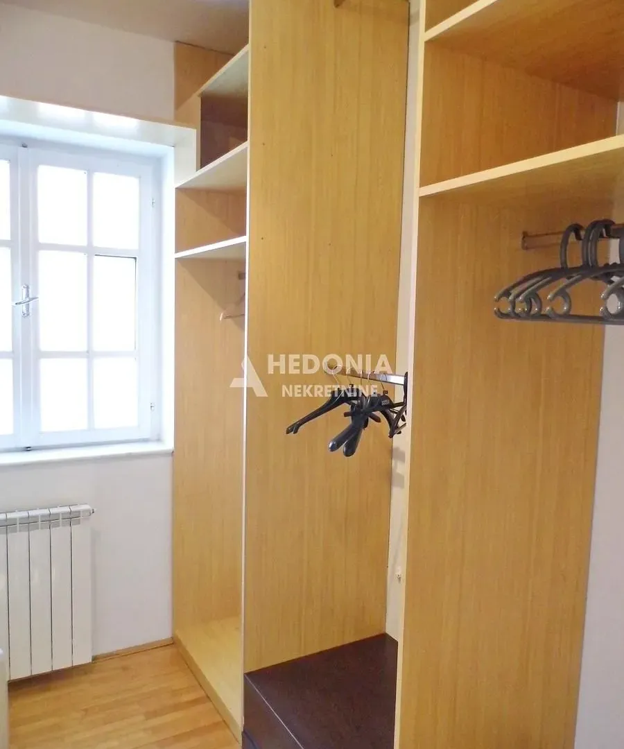 Rent, house, 450m², Zvezdara Sve Podlokacije, Beograd