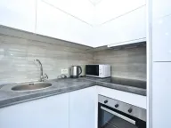 Izdavanje, jednosoban stan, 47m², Centar, Budva - image 6